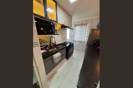 Apartamento à venda com 48m², 2 quartos e 1 vaga Apartamento à venda com 48m², 2 quartos e 1 vagaCozinha