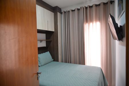 Quarto 2 de apartamento à venda com 2 quartos, 47m² em Jardim Paraiso, Santo André