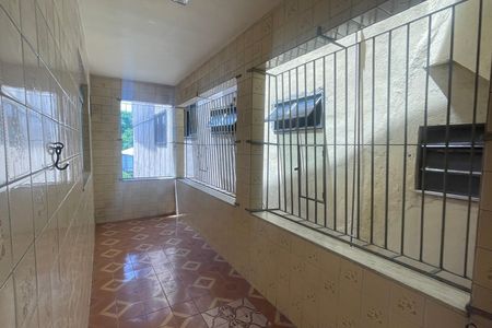 Casa para alugar com 120m², 2 quartos e sem vaga Casa para alugar com 120m², 2 quartos e sem vagaVaranda