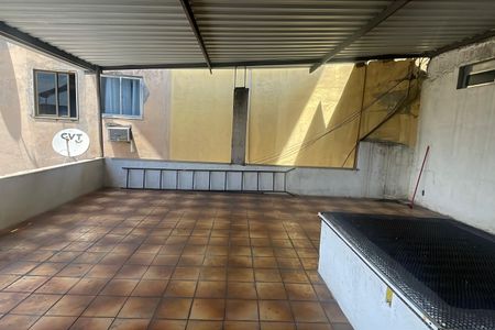 Casa para alugar com 120m², 2 quartos e sem vaga Casa para alugar com 120m², 2 quartos e sem vagaTerraço