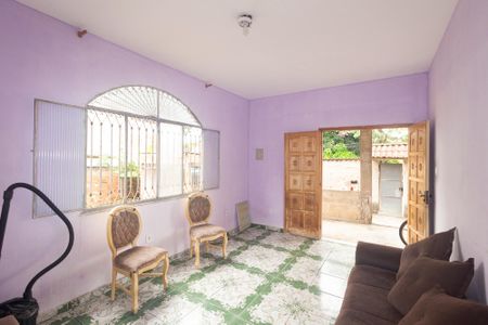 Sala de casa para alugar com 2 quartos, 150m² em Guaratiba, Rio de Janeiro