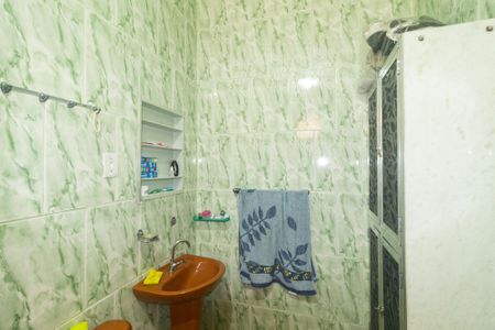 Casa para alugar com 150m², 2 quartos e sem vaga Casa para alugar com 150m², 2 quartos e sem vagaBanheiro da Suíte