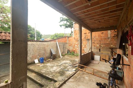 Casa para alugar com 150m², 2 quartos e sem vaga Casa para alugar com 150m², 2 quartos e sem vagaVaranda