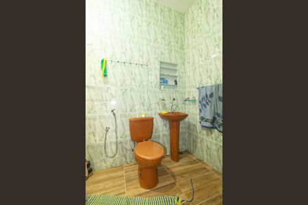 Casa para alugar com 150m², 2 quartos e sem vaga Casa para alugar com 150m², 2 quartos e sem vagaBanheiro da Suíte