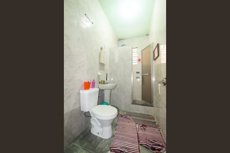 Casa para alugar com 150m², 2 quartos e sem vaga Casa para alugar com 150m², 2 quartos e sem vagaBanheiro Social