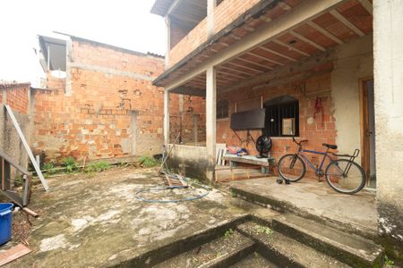 Casa para alugar com 150m², 2 quartos e sem vaga Casa para alugar com 150m², 2 quartos e sem vagaQuintal