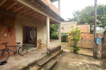 Casa para alugar com 150m², 2 quartos e sem vaga Casa para alugar com 150m², 2 quartos e sem vagaVaranda