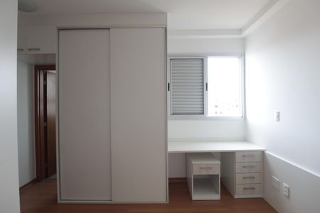 Apartamento para alugar com 37m², 1 quarto e 1 vagaSuite