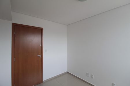 Apartamento para alugar com 37m², 1 quarto e 1 vagaSala