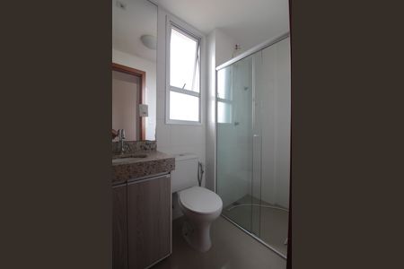 Banheiro da Suite de apartamento para alugar com 1 quarto, 37m² em Dona Clara, Belo Horizonte