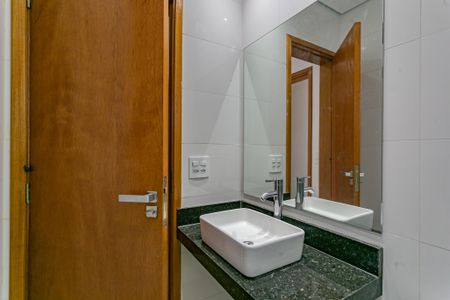 Casa para alugar com 130m², 3 quartos e 2 vagasBanheiro da Suíte 2