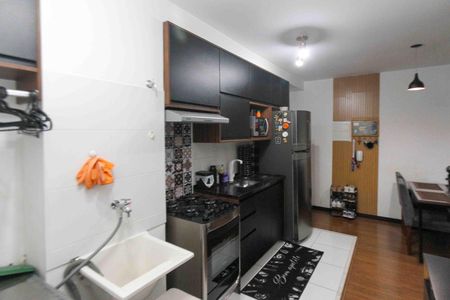 Apartamento à venda com 40m², 2 quartos e 1 vaga Apartamento à venda com 40m², 2 quartos e 1 vagaCozinha e Área de Serviço