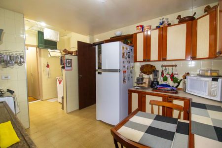 Apartamento à venda com 135m², 3 quartos e 1 vaga