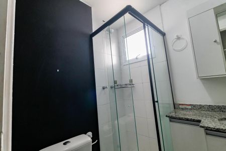Apartamento à venda com 75m², 3 quartos e sem vaga Apartamento à venda com 75m², 3 quartos e sem vagaBanheiro da Suíte
