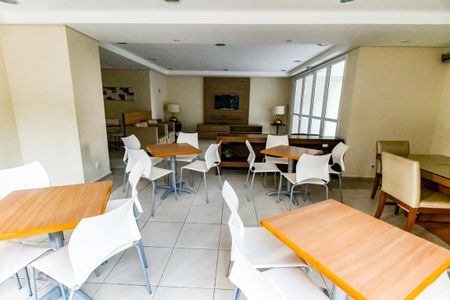Apartamento à venda com 75m², 3 quartos e sem vaga Apartamento à venda com 75m², 3 quartos e sem vagaÁrea comum - Salão de festas