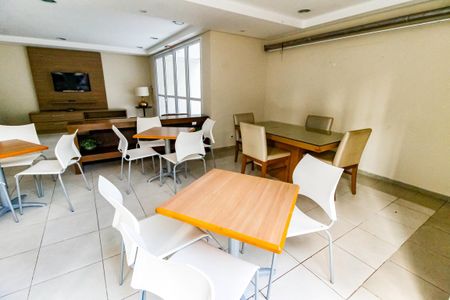 Apartamento à venda com 75m², 3 quartos e sem vaga Apartamento à venda com 75m², 3 quartos e sem vagaÁrea comum - Salão de festas