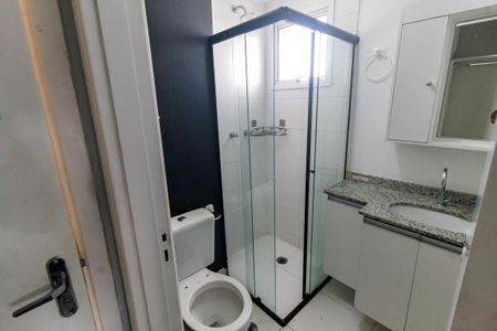Apartamento à venda com 75m², 3 quartos e sem vaga Apartamento à venda com 75m², 3 quartos e sem vagaBanheiro da Suíte