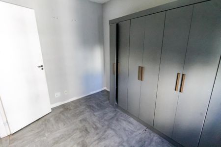 Apartamento à venda com 75m², 3 quartos e sem vaga Apartamento à venda com 75m², 3 quartos e sem vagaQuarto 2 - Armários