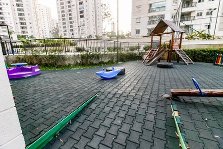 Apartamento à venda com 75m², 3 quartos e sem vaga Apartamento à venda com 75m², 3 quartos e sem vagaÁrea comum - Playground