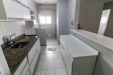 Apartamento à venda com 75m², 3 quartos e sem vaga Apartamento à venda com 75m², 3 quartos e sem vagaCozinha - Armários