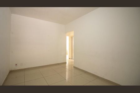 Casa para alugar com 2 quartos, 200m² em Cidade Satelite Santa Barbara, São Paulo