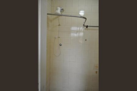 Apartamento à venda com 70m², 2 quartos e 1 vagaÁrea de Serviço