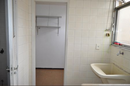 Apartamento à venda com 70m², 2 quartos e 1 vagaÁrea de Serviço