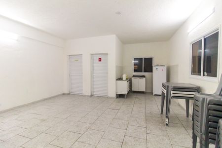 Apartamento para alugar com 52m², 2 quartos e 1 vaga Apartamento para alugar com 52m², 2 quartos e 1 vagaÁrea comum - Salão de festas