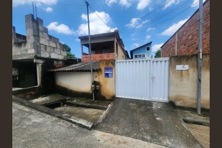 Casa para alugar com 54m², 1 quarto e 1 vagaFachada