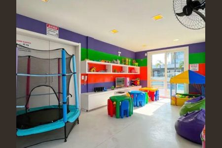 Apartamento à venda com 69m², 2 quartos e 1 vagaÁrea externa