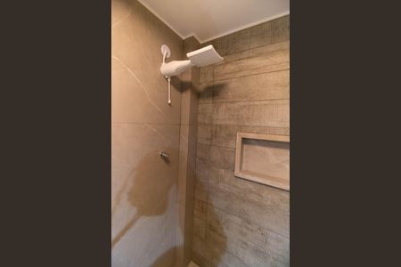 Apartamento para alugar com 95m², 2 quartos e 1 vaga Apartamento para alugar com 95m², 2 quartos e 1 vagaBanheiro da Suíte 1