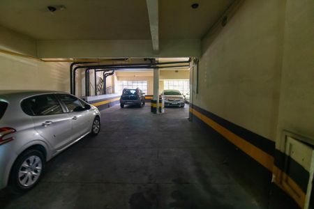 Apartamento para alugar com 95m², 2 quartos e 1 vaga Apartamento para alugar com 95m², 2 quartos e 1 vagaGaragem