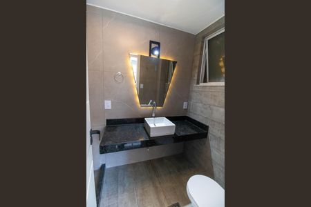 Apartamento para alugar com 95m², 2 quartos e 1 vaga Apartamento para alugar com 95m², 2 quartos e 1 vagaBanheiro da Suíte 1