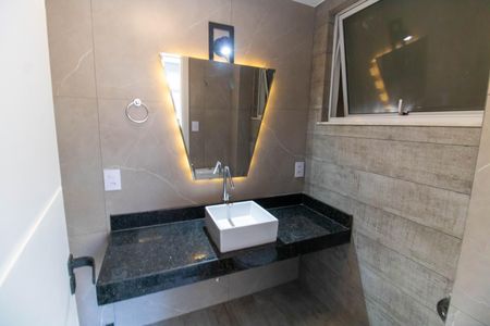 Apartamento para alugar com 95m², 2 quartos e 1 vaga Apartamento para alugar com 95m², 2 quartos e 1 vagaBanheiro da Suíte 1