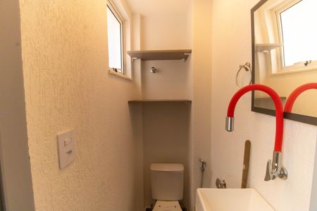 Apartamento para alugar com 95m², 2 quartos e 1 vaga Apartamento para alugar com 95m², 2 quartos e 1 vagaBanheiro