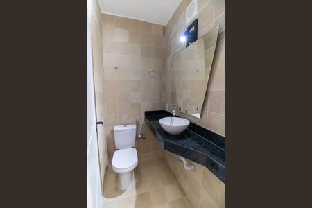 Apartamento para alugar com 95m², 2 quartos e 1 vaga Apartamento para alugar com 95m², 2 quartos e 1 vagaBanheiro da Suíte 2