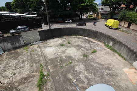 Vista do Quintal de casa para alugar com 2 quartos, 110m² em Curicica, Rio de Janeiro