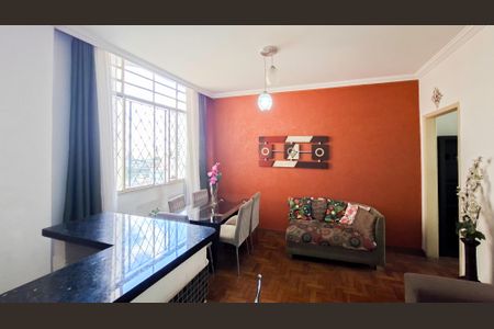Apartamento para alugar com 3 quartos, 96m² em Centro, Belo Horizonte