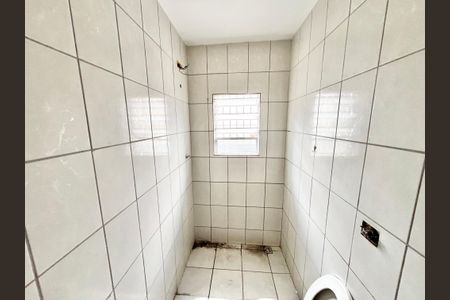 Casa para alugar com 100m², 3 quartos e 2 vagasBanheiro 2