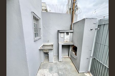 Casa para alugar com 100m², 3 quartos e 2 vagasLavanderia