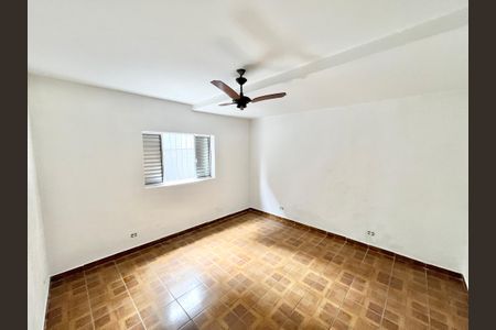 Sala de casa para alugar com 3 quartos, 100m² em Vila Romero, São Paulo