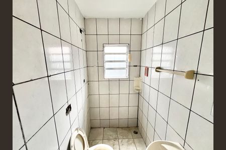 Casa para alugar com 100m², 3 quartos e 2 vagasBanheiro