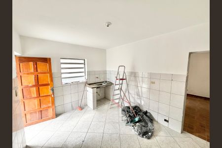 Casa para alugar com 100m², 3 quartos e 2 vagasCozinha