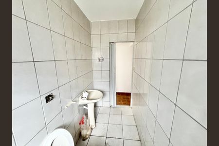 Casa para alugar com 100m², 3 quartos e 2 vagasBanheiro 2