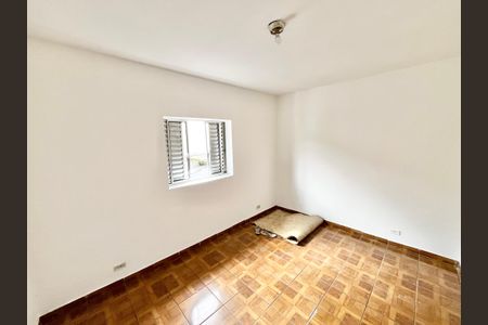 Casa para alugar com 100m², 3 quartos e 2 vagasQuarto 2