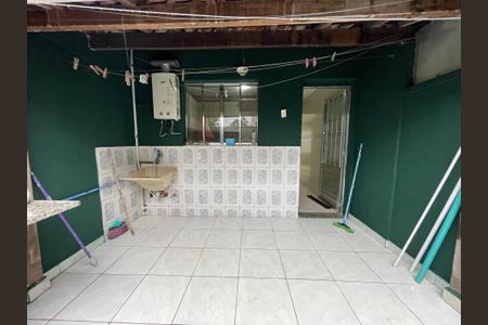 Casa de condomínio para alugar com 68m², 2 quartos e 1 vagaÁrea de Serviço
