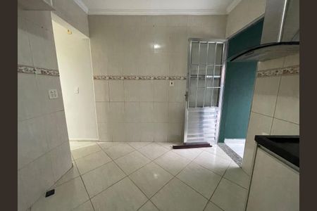 Casa de condomínio para alugar com 68m², 2 quartos e 1 vagaCozinha