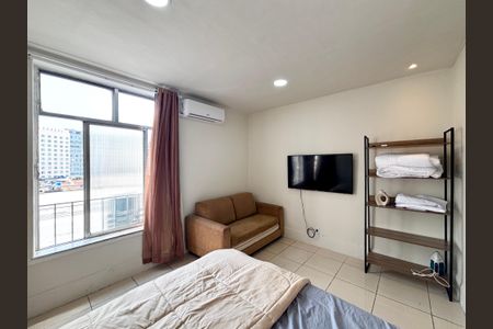 Sala/quarto de apartamento para alugar com 1 quarto, 40m² em Centro, Rio de Janeiro
