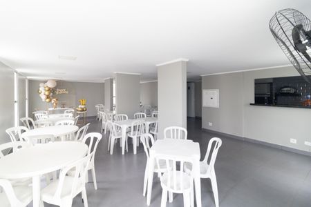 Apartamento à venda com 52m², 2 quartos e 1 vagaSalão de Festas 