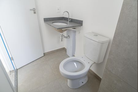 Studio à venda com 29m², 1 quarto e sem vaga Studio à venda com 29m², 1 quarto e sem vagaBanheiro